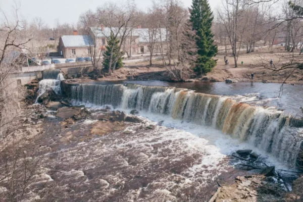 Waterfall  Keila-Joa and Padise Manor (4 hours) - Image 2