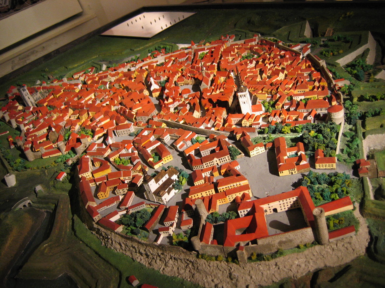 Tallinn Old Town Walking Tour with Private Driver