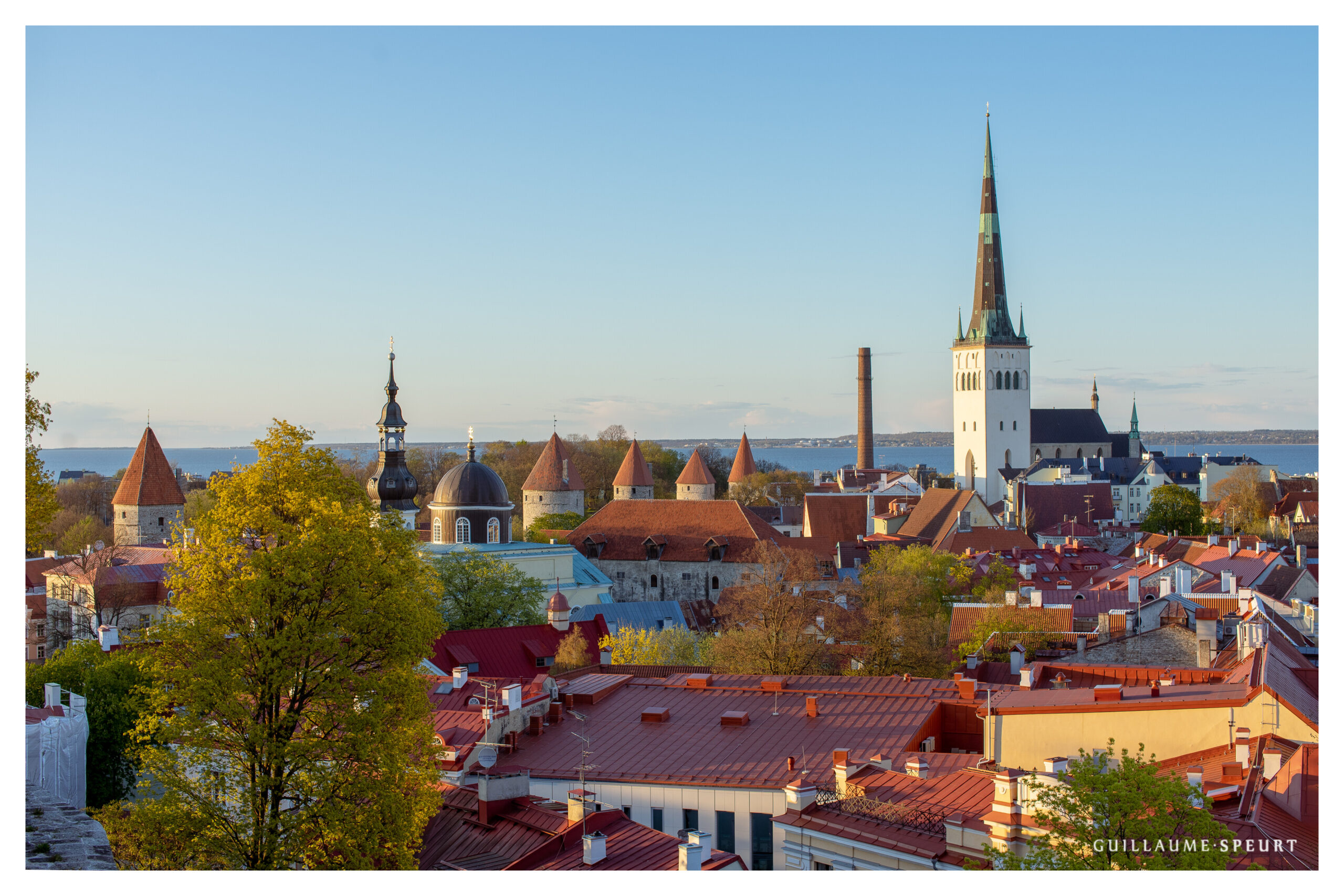 Tallinn Soviet History Tour by Car